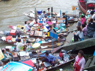 Floating Market, Amphawa Thailand